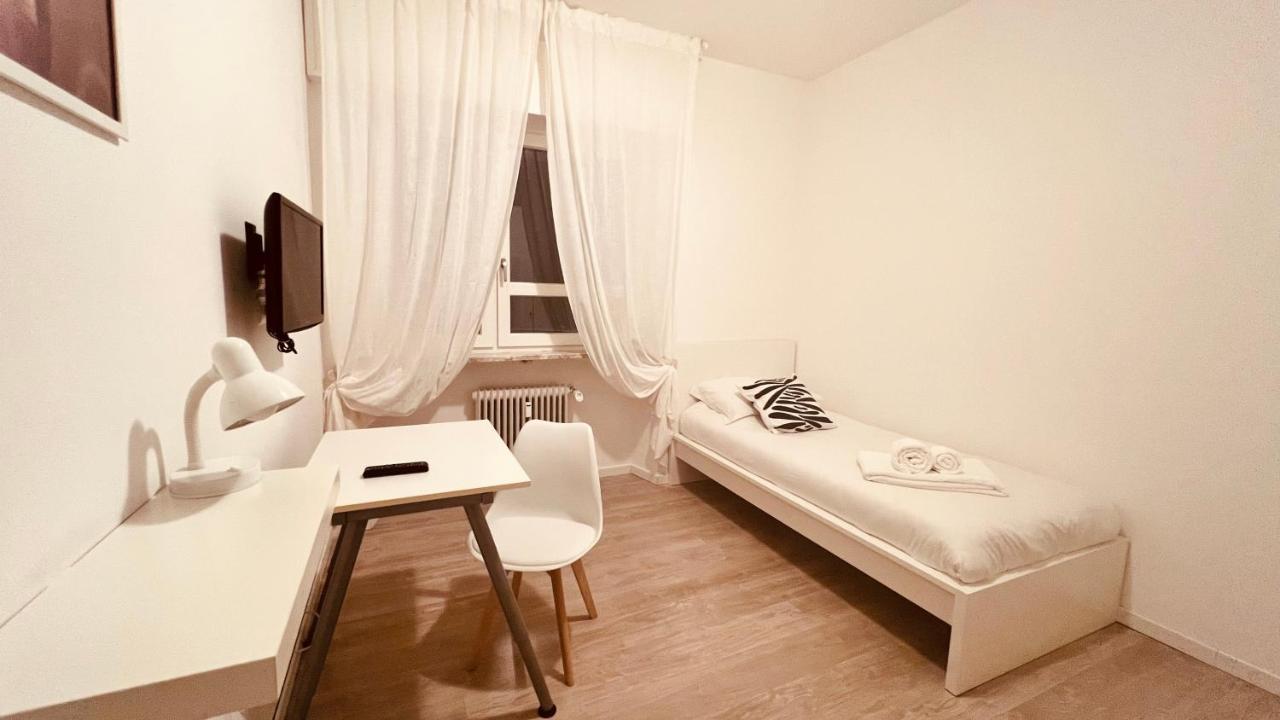 White House Lounge Supreme Apartment 우디네 외부 사진